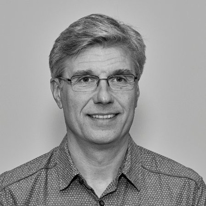 Arne Naeveke